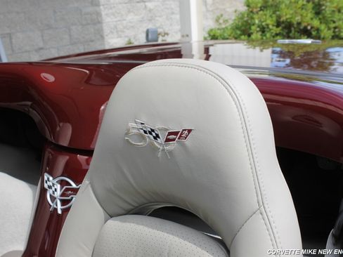 Used 2003 Chevrolet Corvette Convertible w/ Preferred Equipment Group1 RWD image 14