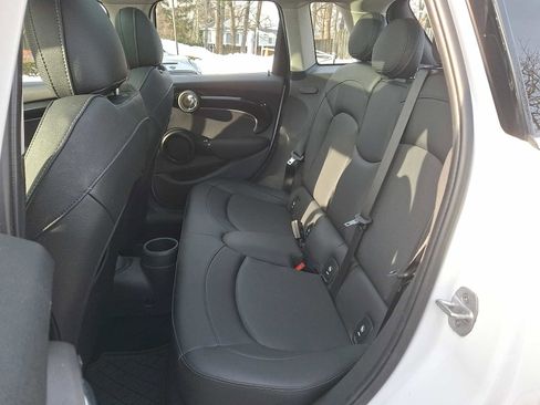 Certified 2023 MINI Cooper S image 8