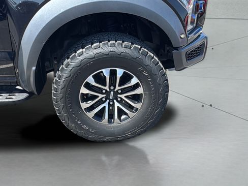 Used 2019 Ford F150 Raptor w/ Equipment Group 802A Luxury AWD/4WD image 35
