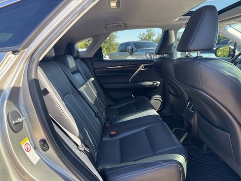 Used 2018 Lexus RX 350 FWD image 13