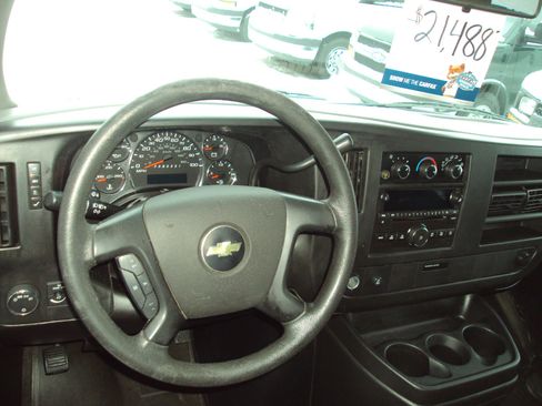 Used 2014 Chevrolet Express 1500 LT w/ LT Preferred Equipment Group image 18