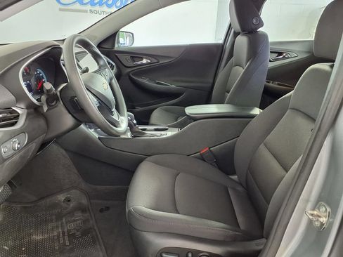 Used 2024 Chevrolet Malibu LT FWD image 13