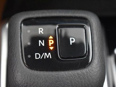 Used 2023 Nissan Pathfinder Platinum AWD/4WD image 21