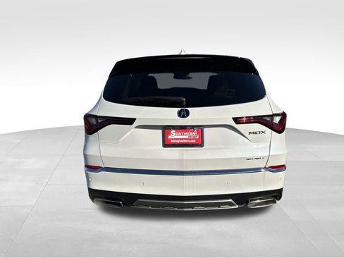 New 2026 Acura MDX SH-AWD image 4