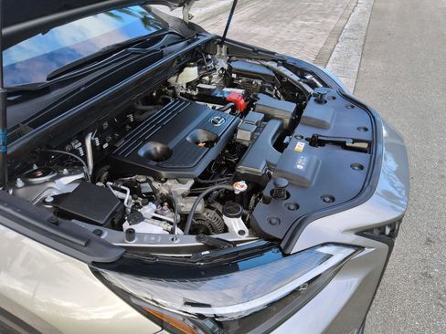 Used 2024 Lexus NX 250 250 Sport Utility 4D w/ Towing Package (2000 Lbs) image 42