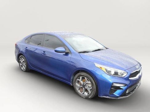 Used 2020 Kia Forte LXS image 11