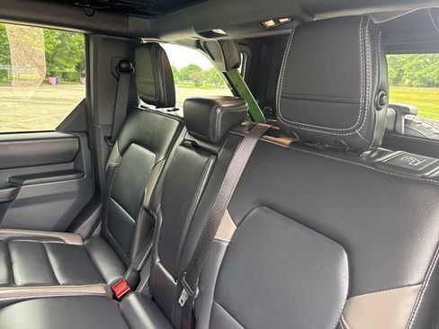 Used 2025 Ford Bronco Outer Banks AWD/4WD image 25