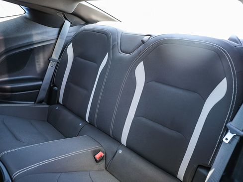Used 2021 Chevrolet Camaro LT w/ RS Package RWD image 7