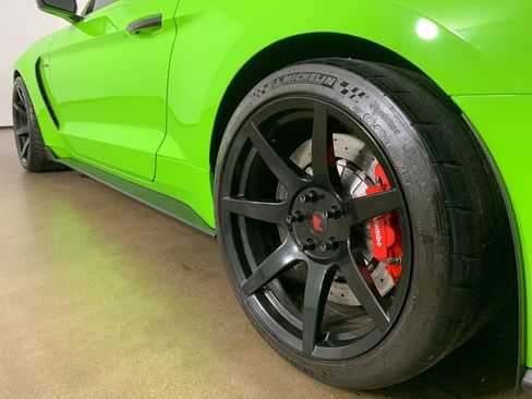 Used 2016 Ford Mustang Shelby GT350R w/ GT350R Equipment Group 920A image 13