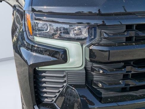 Used 2024 Chevrolet Silverado 1500 LT Trail Boss w/ LT Trail Boss Premium Package image 9