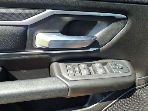 New 2026 RAM 1500 4x4 Crew Cab image 14