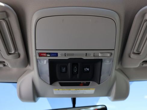 Used 2021 Subaru Forester Premium image 48