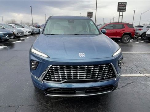 New 2026 Buick Enclave Avenir w/ Super Cruise Package image 4