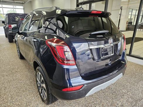Used 2021 Buick Encore Preferred w/ Safety Package AWD/4WD image 4
