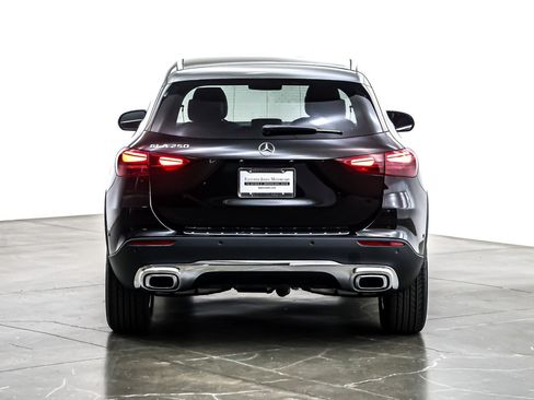 Certified 2025 Mercedes-Benz GLA 250 GLA 250 SUV image 6