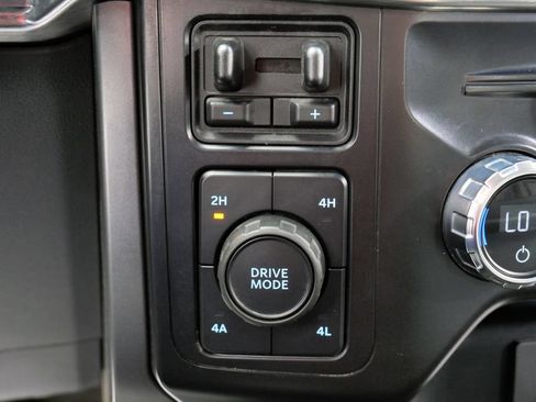 Used 2021 Ford F150 Lariat w/ Equipment Group 501A Mid AWD/4WD image 27