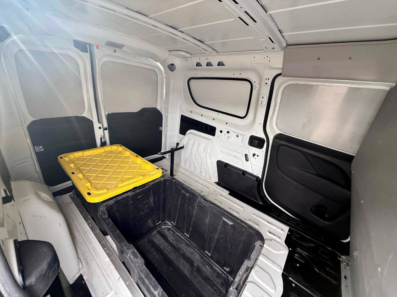 Used 2022 RAM ProMaster City Tradesman FWD image 28