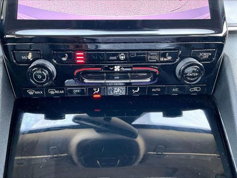 Certified 2022 Jeep Grand Cherokee Limited image 20