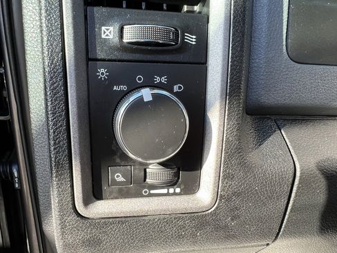 Used 2017 RAM 1500 Tradesman w/ Popular Equipment Group image 30