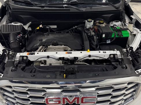 Used 2019 GMC Terrain Denali w/ Driver Alert Package II AWD/4WD image 20