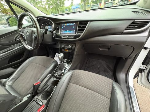 Used 2019 Buick Encore Preferred AWD/4WD image 10