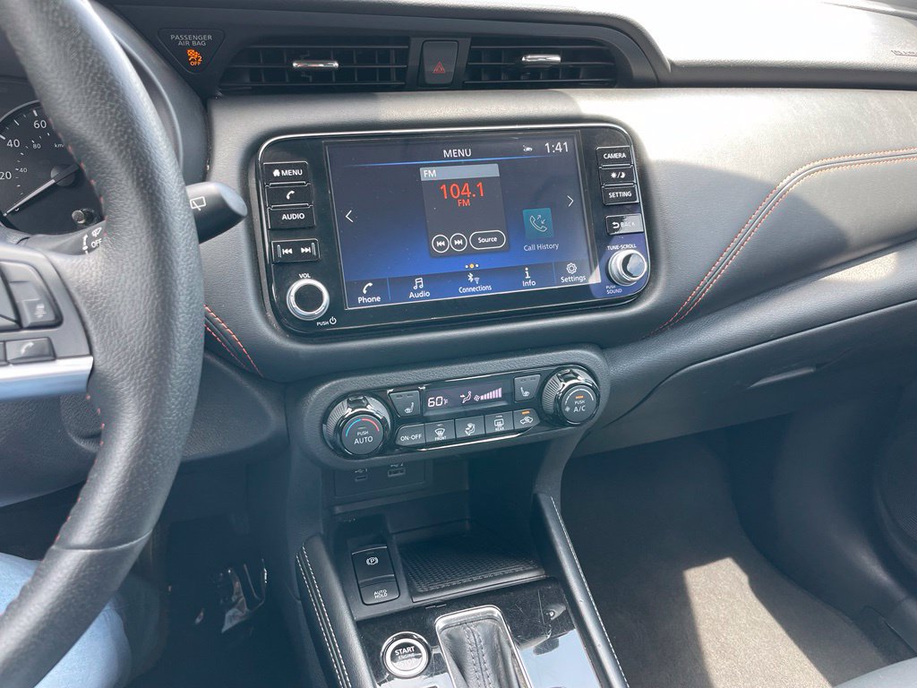 Used 2024 Nissan Kicks SR w/ SR Premium Package FWD image 10