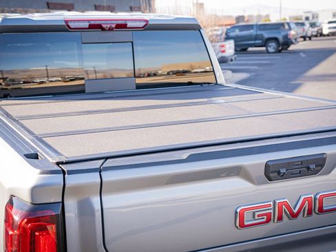 Used 2024 GMC Sierra 1500 AT4 w/ Technology Package image 10