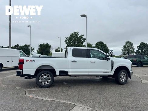 Used 2023 Ford F350 Lariat w/ Chrome Package AWD/4WD image 14
