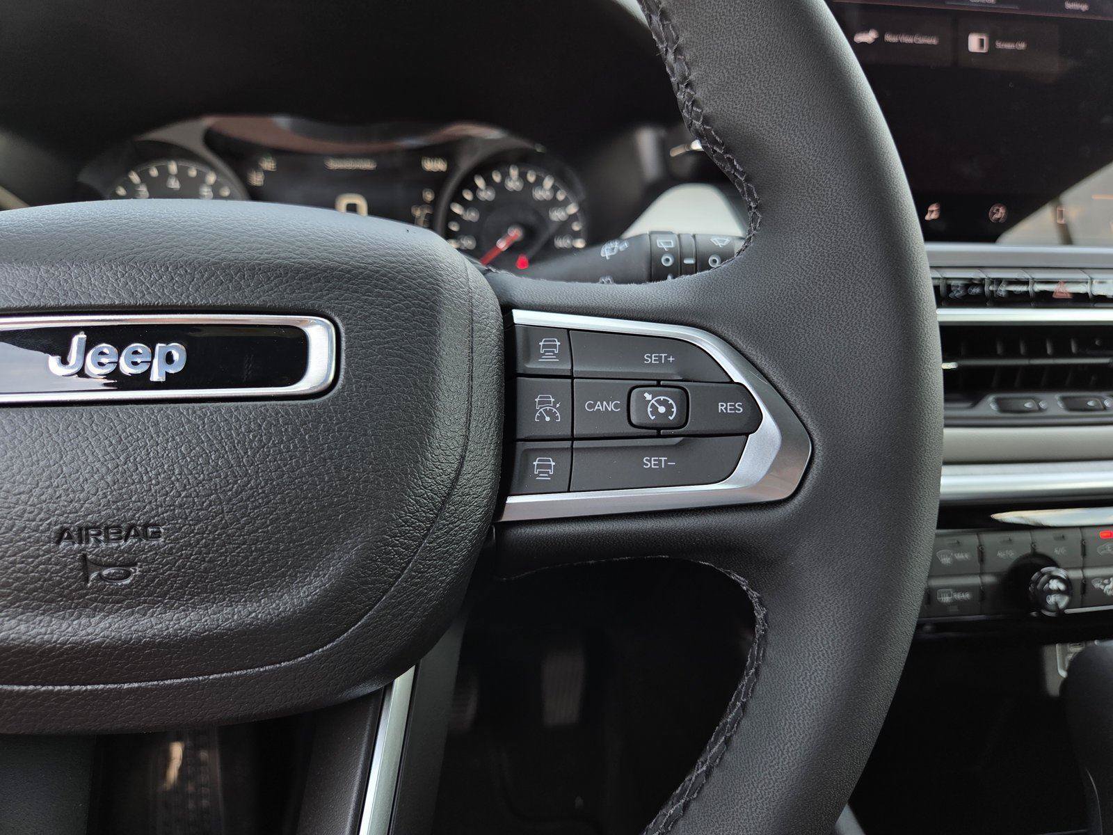 New 2026 Jeep Compass Limited AWD/4WD image 25