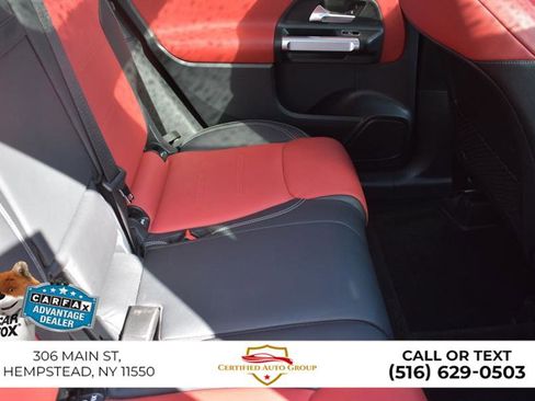 Used 2022 Mercedes-Benz GLB 250 4MATIC w/ AMG Line image 28