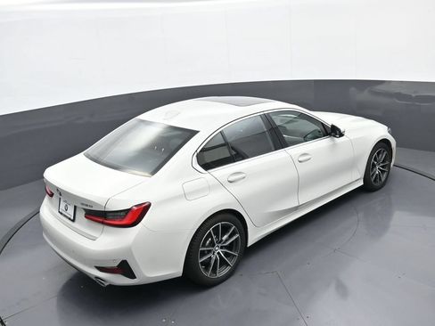 Used 2021 BMW 330i xDrive Sedan w/ Driving Assistance Package AWD/4WD image 35