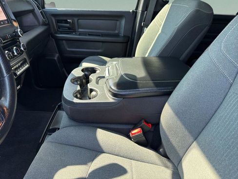 Used 2024 RAM 3500 Tradesman w/ Chrome Appearance Group image 20