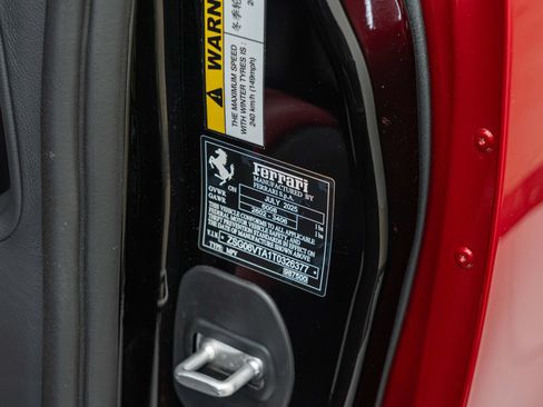Certified 2026 Ferrari Purosangue AWD/4WD image 33