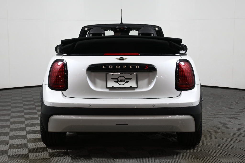 Used 2026 MINI Cooper S FWD image 13