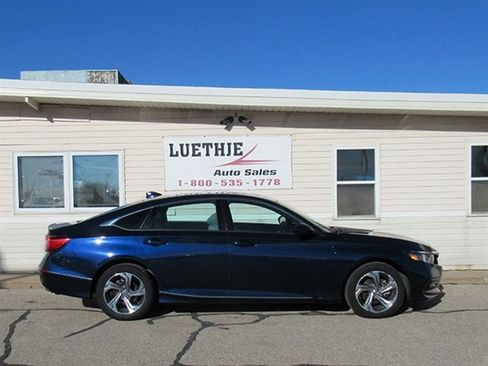 Used 2020 Honda Accord EX image 3