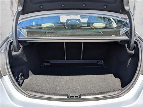 Used 2025 Mercedes-Benz C 300 Sedan image 18