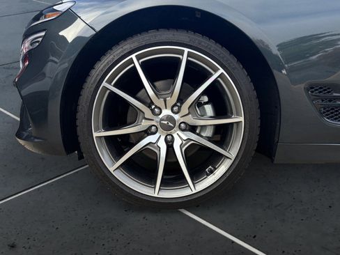 Used 2023 Genesis G70 2.0T image 14