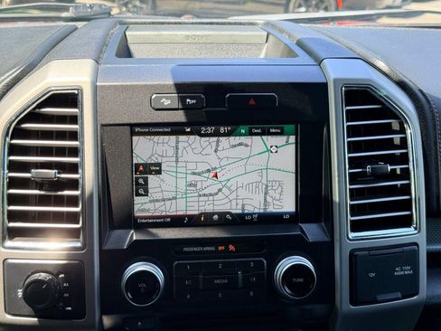 Used 2015 Ford F150 Lariat w/ Equipment Group 502A Luxury AWD/4WD image 48