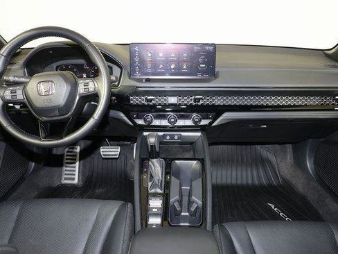 Used 2024 Honda Accord Sport image 10