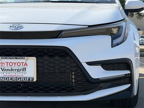 New 2026 Toyota Corolla SE FWD image 9