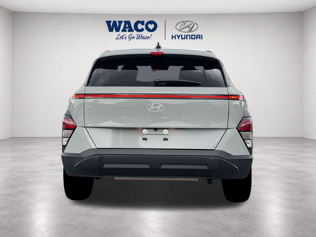 Used 2026 Hyundai Kona SE FWD image 8