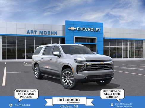 New 2026 Chevrolet Suburban Premier w/ Sun And Tow Package AWD/4WD image 1