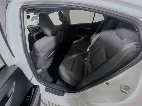 Used 2025 Toyota Camry LE w/ Convenience Package image 29