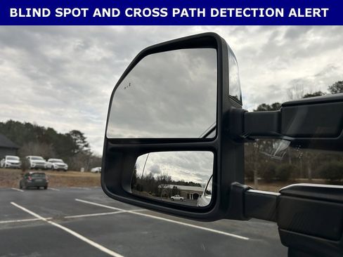 Used 2023 Ford F250 Lariat w/ Chrome Package image 7