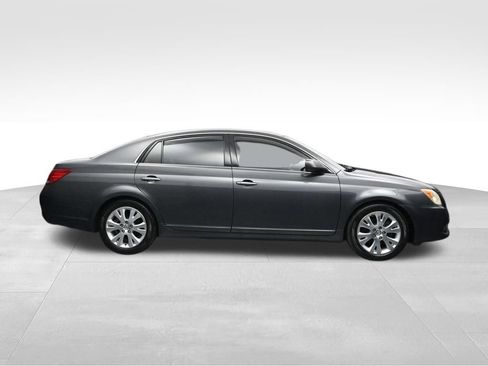 Used 2009 Toyota Avalon FWD image 6