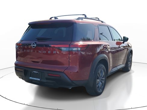New 2026 Nissan Pathfinder SV image 7