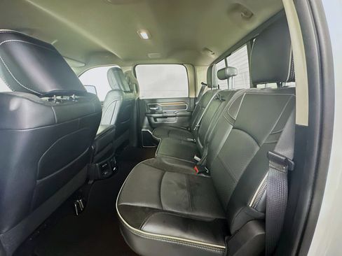 Used 2024 RAM 2500 Laramie image 28