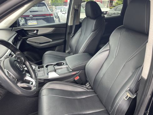 Used 2024 Acura MDX SH-AWD w/ Technology Package image 9