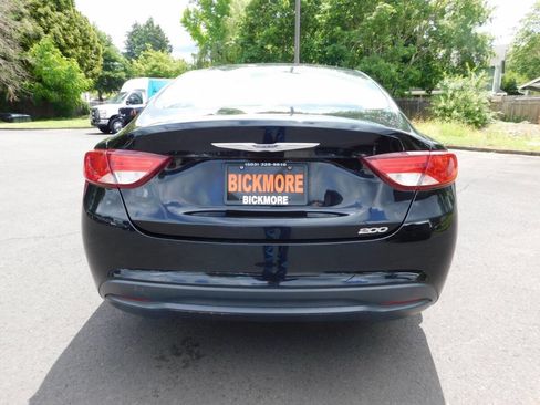 Used 2017 Chrysler 200 LX FWD image 19
