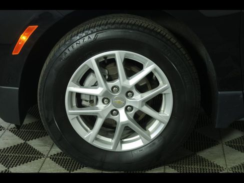 Used 2023 Chevrolet Equinox LT image 8